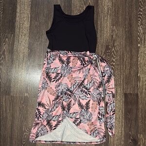 Woman’s black and pink Hawaiian designed wrap dress Size large